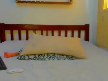 Chaturbate Adult Video Chat of sluttysam_