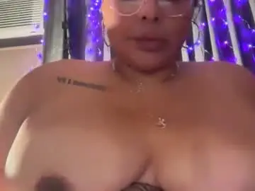 Chaturbate Sex Cam of hxnnyyb