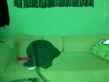 Chaturbate Live Sex Cam of lealoha731