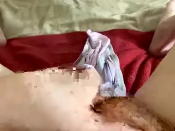 Chaturbate Live Sex Cam of kittyneedsherdaddy