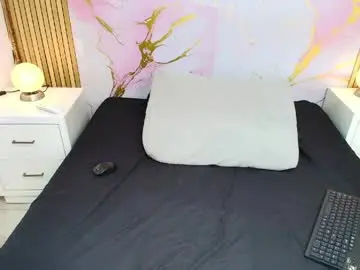 Chaturbate Adult Video Chat of paulinekosh