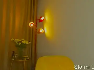 Chaturbate Live Sex of stormi_light