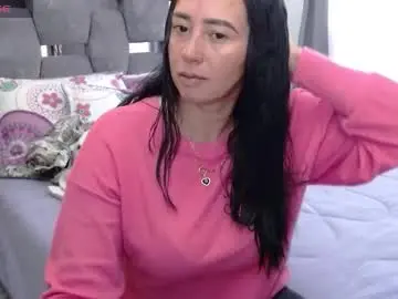 Chaturbate Adult Video Chat of sarahott_1