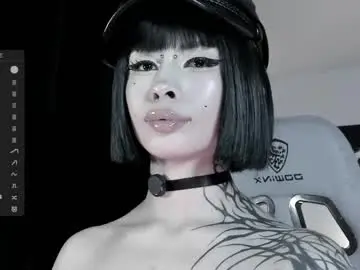 Chaturbate Live Sex Cam of satanbabee_