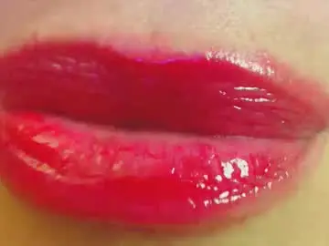 Chaturbate Adult Webcams of sensualmyra