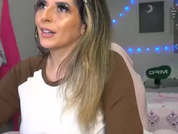 Chaturbate Watch Live Sex Cams of xclusivesecrets