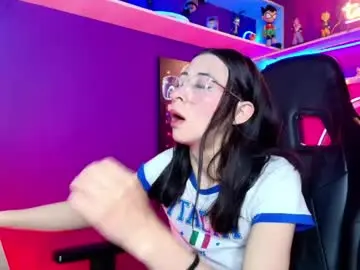 Chaturbate Live Porn of mycutiebabe