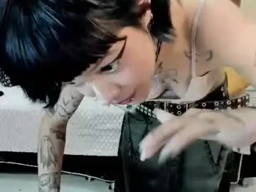 Chaturbate Free Live Porn of bela_craxkerr