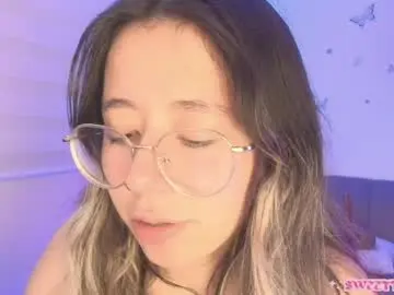 Chaturbate Live Sex Cam of sweettvera_