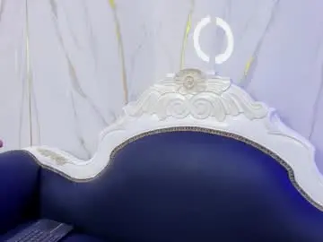 Chaturbate Best live sex cam show of coralinered