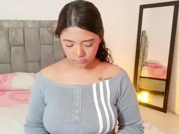 Chaturbate Free Porn Cam of antonella_hot_x