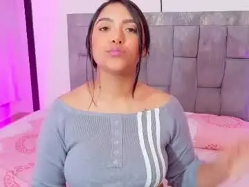 Chaturbate Watch Live Sex Cams of antonella_hot_x