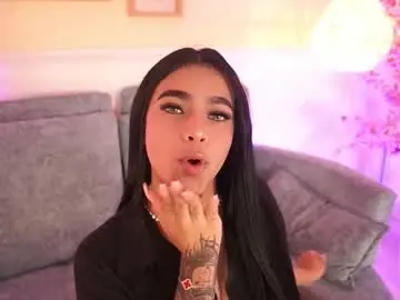 Chaturbate Live Sex Cam of meganlowell