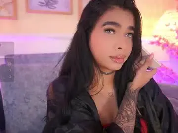 Chaturbate Live Sex Cam of meganlowell
