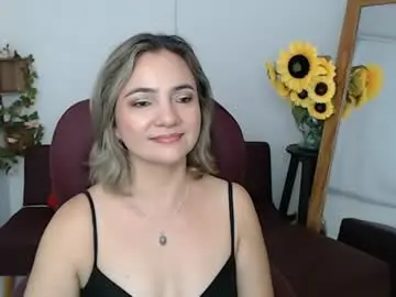 Chaturbate Free Porn Cam of lilly_milf