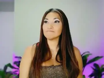 Chaturbate Nude Webcam of divinelynn