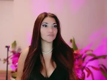 Chaturbate Live Porn of divinelynn