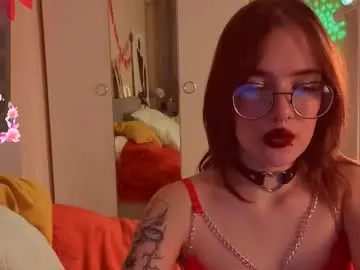 Chaturbate Free Live Porn of marika_degas1