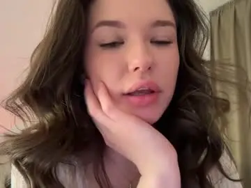 Chaturbate Live Sex Cam of tokyo_blomm