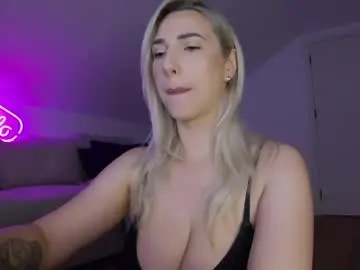 Chaturbate Best live sex cam show of allayah