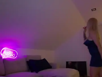 Chaturbate Live Sex Cam of allayah