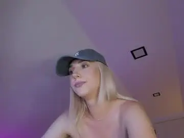 Chaturbate Watch Live Sex Cams of allayah