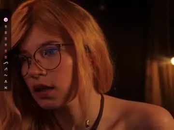 Chaturbate Best live sex cam show of illegaldream
