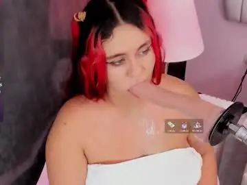 Chaturbate Live Sex Cam of sharlotthe_bigass