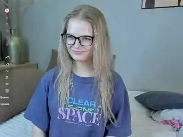 Chaturbate Live Sex Cam of shellyboom