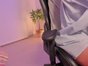 Chaturbate Nude Webcam of leyasweet