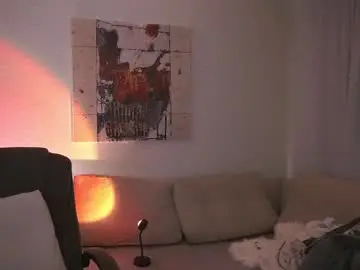 Chaturbate Live Sex Cam of bitter_moon