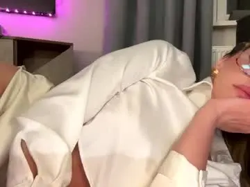 Chaturbate Free Porn Cam of bitter_moon