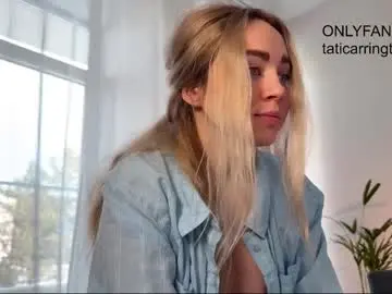 Chaturbate Live Sex of tatti_1