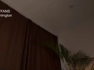 Chaturbate Nude Webcam of tatti_1