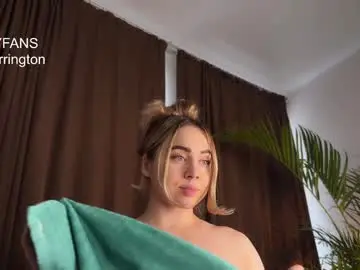 Chaturbate Live Sex of tatti_1