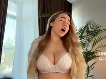 Chaturbate Best live sex cam show of tatti_1