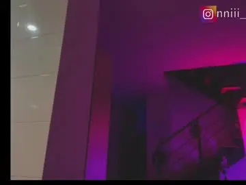 Chaturbate Best live sex cam show of annie_snow_