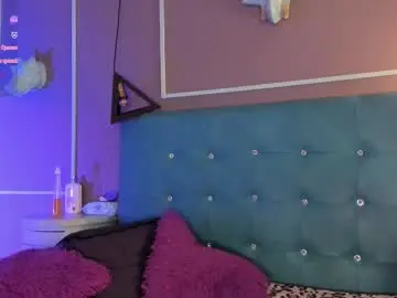 Chaturbate Best live sex cam show of lana_queen13