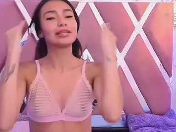Chaturbate Live Sex of paris_cute_