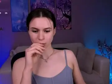 Chaturbate Sex Chat of flora_ri