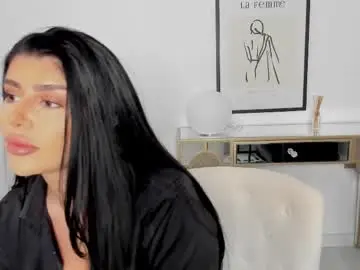 Chaturbate Free Porn Cam of moniqueeass