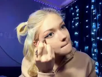 Chaturbate Live Sex Cam of suzannabarmes