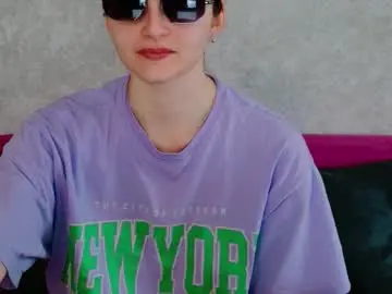 Chaturbate Watch Live Sex Cams of arielstonks_lovee