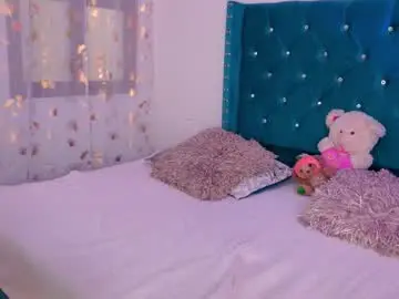 Chaturbate Sex Chat of lilly_peach22