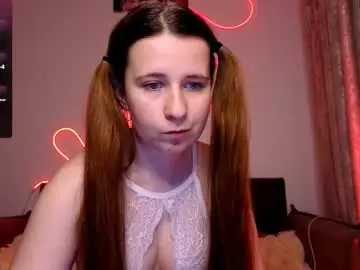 Chaturbate Sex Cam of _kylle_