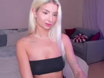 Chaturbate Live Sex Cam of bellamur_