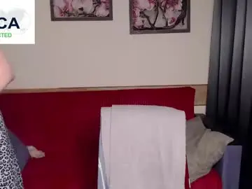 Chaturbate Free Porn Cam of mature_blonde7