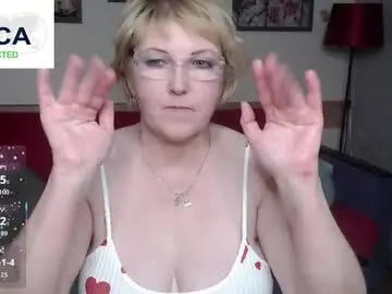 Chaturbate Nude Webcam of mature_blonde7