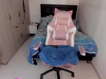 Chaturbate Watch Live Sex Cams of shanonn_diprima_