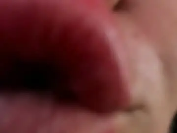 Chaturbate Live Sex of lucy_boobsy